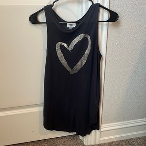 Old Navy gray heart tank top